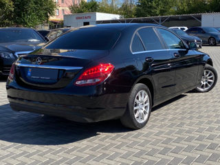 Mercedes C-Class foto 5