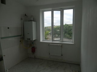 Apartament gratiesti, mun. chişinău, cu garaj si beci, 28000 euro. foto 4