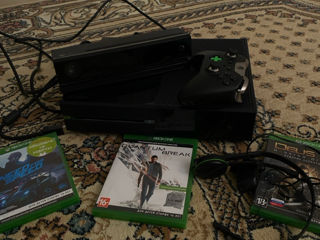 Vând Xbox One 500GB