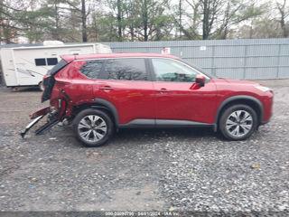 Nissan Rogue foto 8