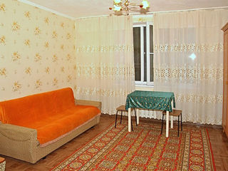 Chirie apartament cu 1 odaie 150 € Riscani (str. A. Russo) foto 2