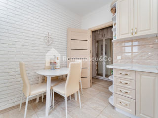 Apartament cu 3 camere, 80 m², Botanica, Chișinău foto 4