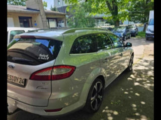 Ford Mondeo foto 3