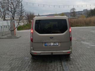 Ford Tourneo Connect foto 4