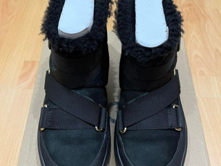 UGG Originals mărimea 36 foto 2