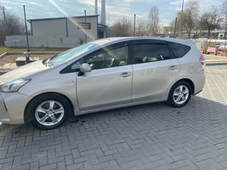 Toyota Prius + foto 4