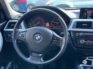 BMW 3 Series foto 11