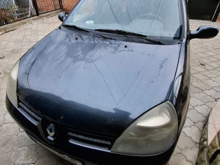 Renault Clio foto 7