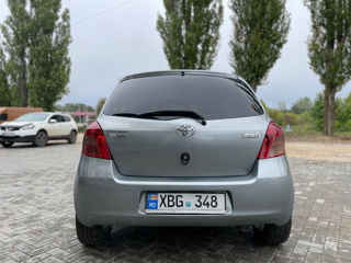 Toyota Yaris foto 11