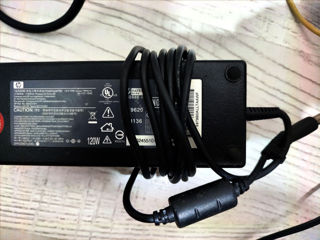 Livrare - încărcător HP 18.5V / 6.5A / 120W