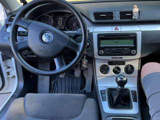 Volkswagen Passat foto 8