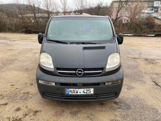 Opel Vivaro foto 9