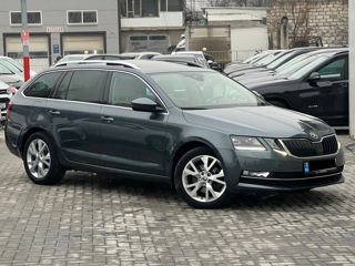 Skoda Octavia foto 4