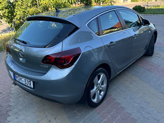 Opel Astra foto 2