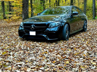 Mercedes E-Class foto 2