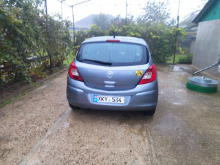 Opel Corsa foto 4