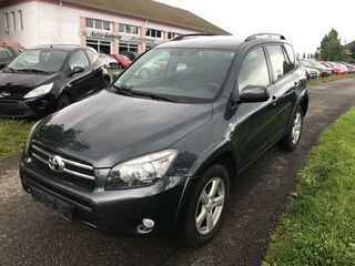 Toyota Rav 4 foto 1