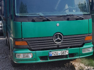 Mercedes Atego foto 2