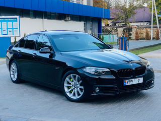 BMW 5 Series foto 3