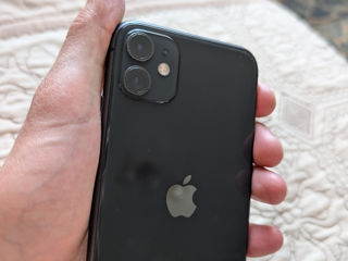 iPhone 11 128Gb foto 2