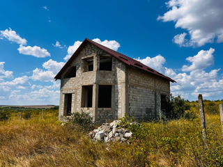 Casa nefinisată foto 9