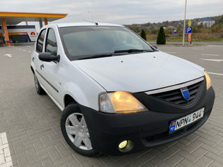 Dacia Logan foto 6