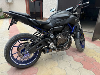 Yamaha Mt 07 foto 3