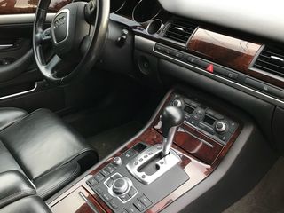 Audi A8 foto 5