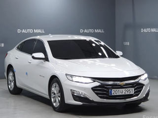 Chevrolet Malibu foto 1
