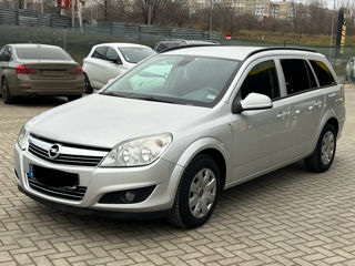 Opel Astra foto 2