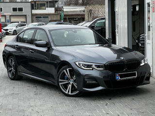 BMW 3 Series foto 4