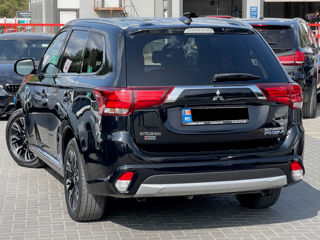 Mitsubishi Outlander foto 5