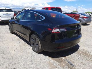 Tesla Model 3 foto 3