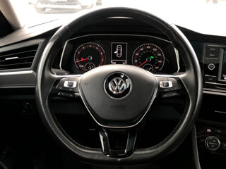 Volkswagen Jetta foto 9