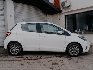 Toyota Yaris foto 4