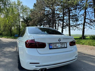 BMW 3 Series foto 5