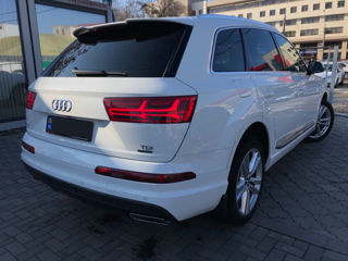 Audi Q7 foto 5