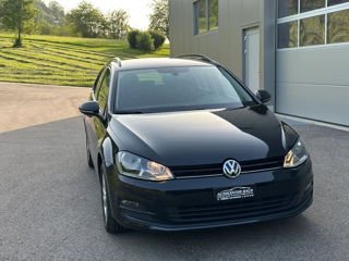 Volkswagen Golf foto 2