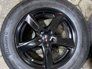 235/65 R-17 foto 2