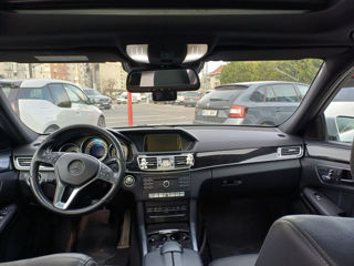 Mercedes E-Class foto 9