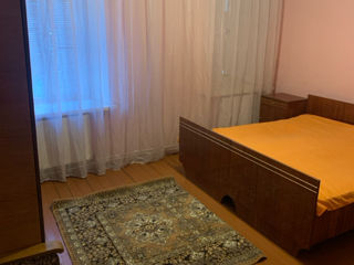 Apartament cu 2 camere, 50 m², Centru, Chișinău foto 3