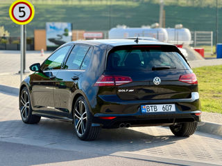 Volkswagen Golf foto 5