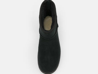 UGG Classic MINI LOGO ZIP noi, originale,mărimea 38. Negociabil foto 5