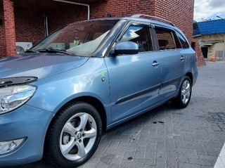 Skoda Fabia foto 2