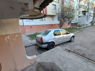 Dacia Logan foto 2