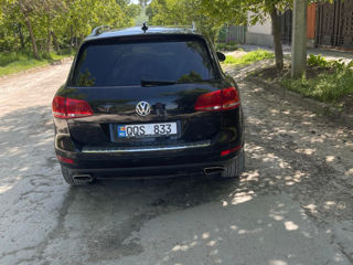 Volkswagen Touareg foto 3