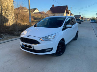 Ford Grand C-MAX