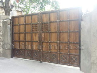 Porți, garduri, balustrade , copertine, gratii, uși metalice,  alte confecții din fier forjat. foto 6
