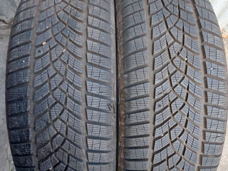 235 50 R19 Pirelli Goodyear foto 6