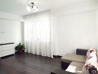 Apartament cu 2 camere, 78 m², Poșta Veche, Chișinău foto 5